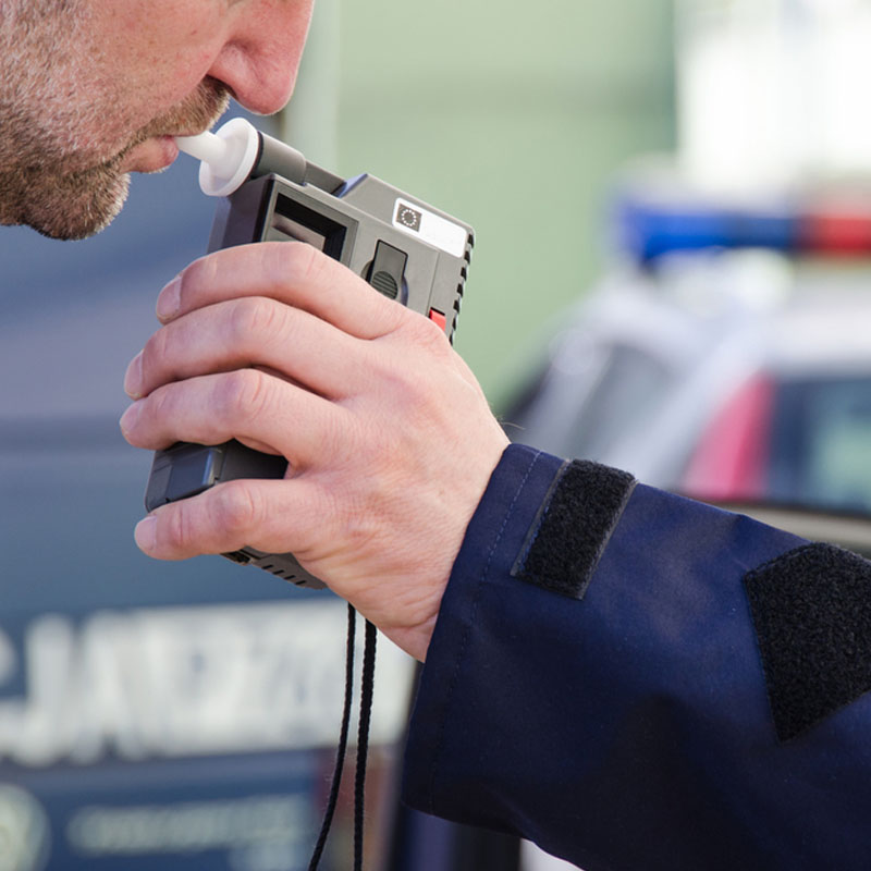 If I’m Pulled Over for DUI Should I Refuse the Breathalyzer Test?